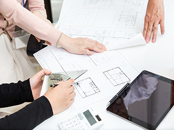 事務・東京都千代田区・RC造オフィスビル改修工事・宿舎の準備可能
